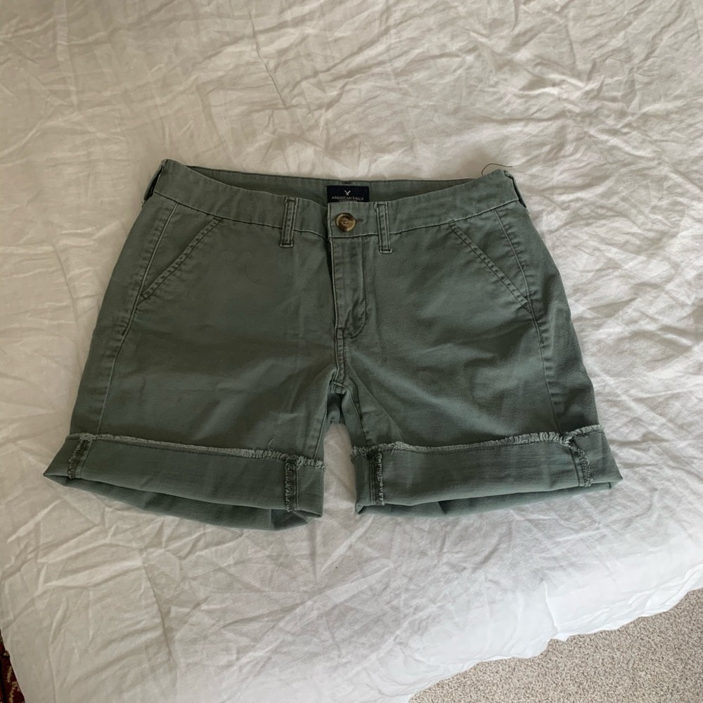 American Eagle Boyfriend Stretch Midi Shorts